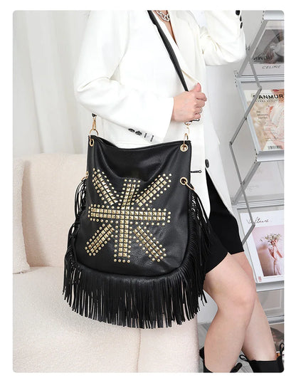 Shoulder Bag studded