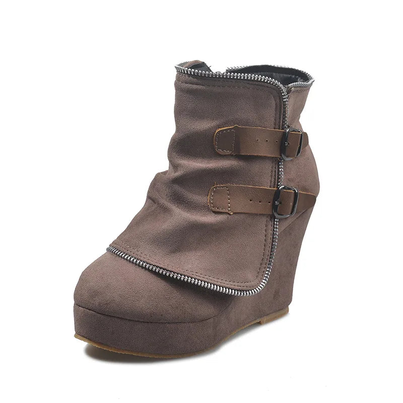 Sneaker wedges