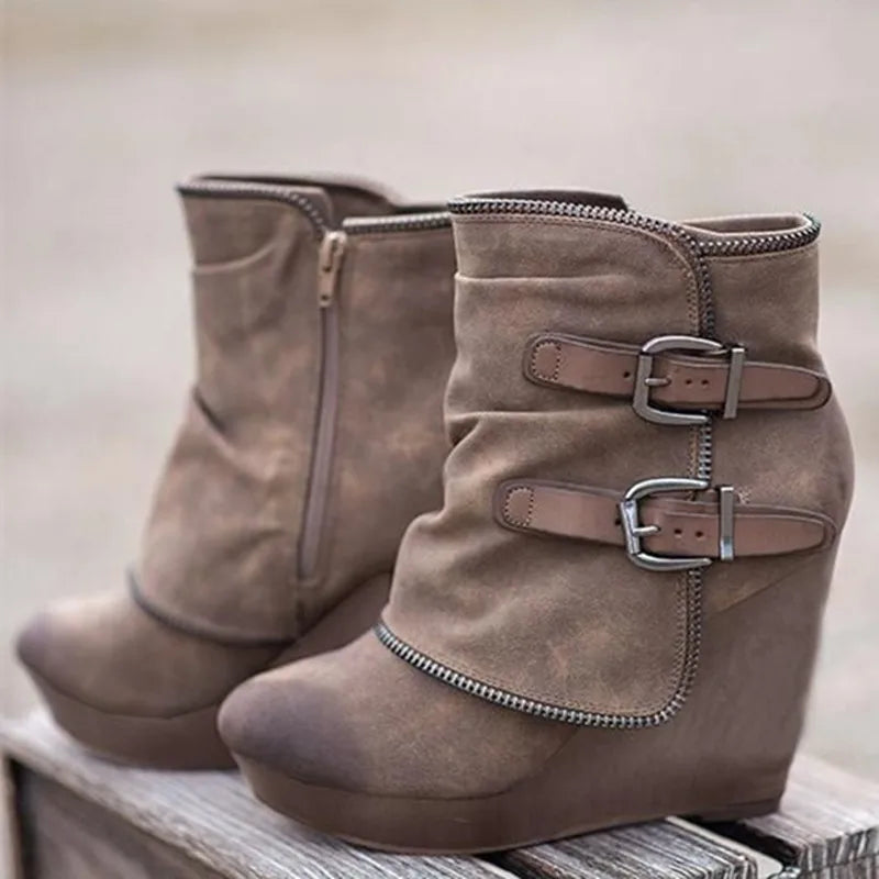 Sneaker wedges
