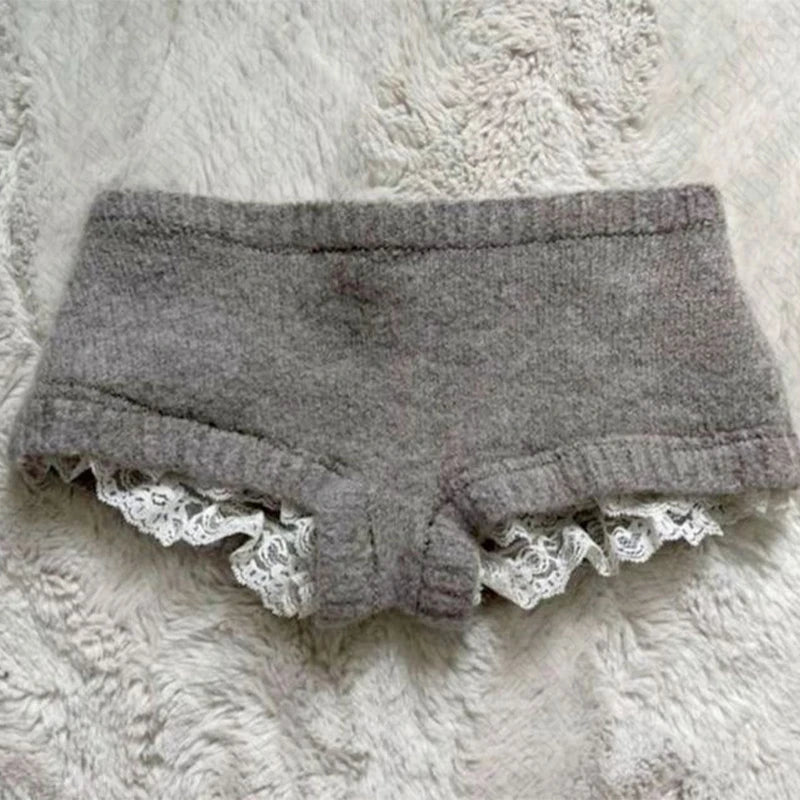 Knit lace shorts