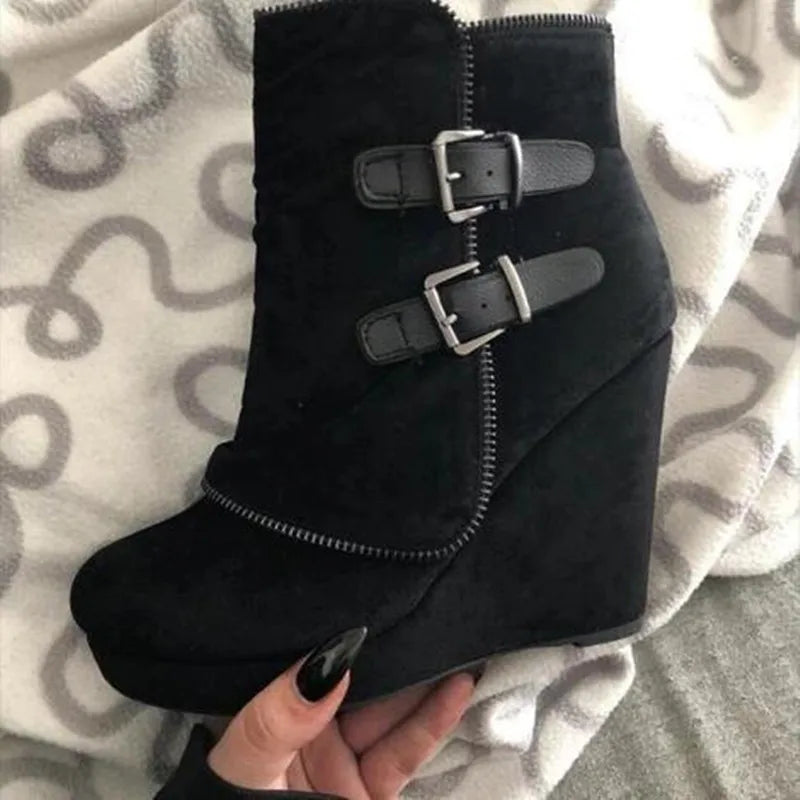 Sneaker wedges